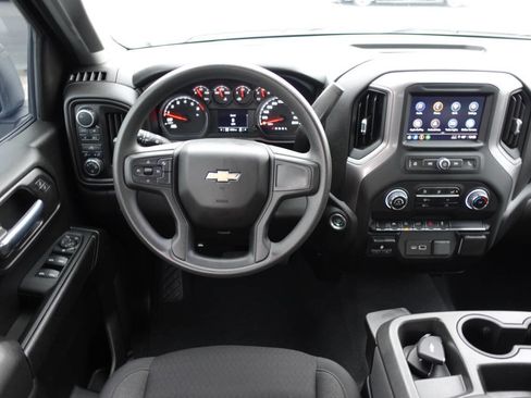 Used 2023 Chevrolet Silverado 1500 Custom image 38