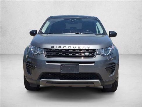 Used 2018 Land Rover Discovery Sport SE AWD/4WD image 2