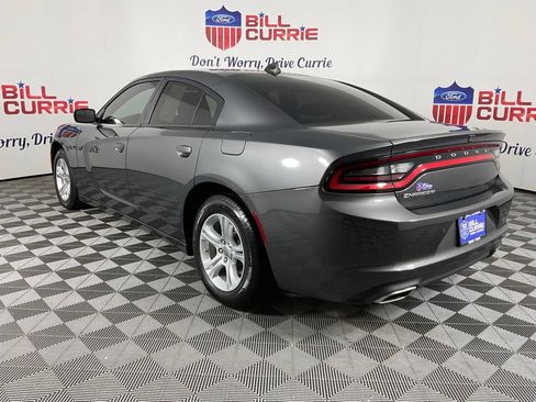 Used 2023 Dodge Charger SXT RWD image 5