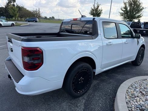 New 2025 Ford Maverick Lobo image 6