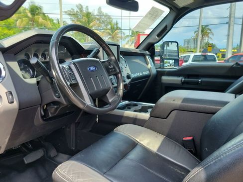 Used 2016 Ford F250 Lariat w/ Lariat Ultimate Package AWD/4WD image 15