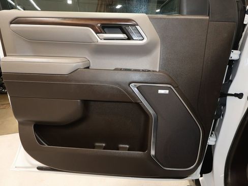 Certified 2023 GMC Sierra 1500 SLT w/ SLT Premium Plus Package image 22