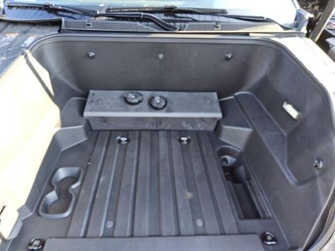 Used 2026 Chevrolet Silverado EV LT AWD/4WD image 11