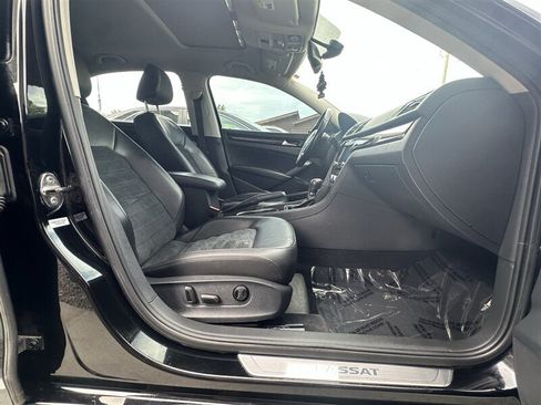 Used 2014 Volkswagen Passat TDI SEL Premium FWD image 7