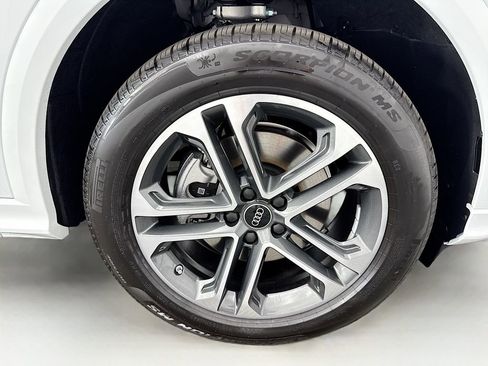 Used 2025 Audi Q5 2.0T Premium Plus w/ Premium Plus image 31