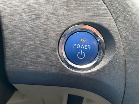 Used 2012 Toyota Prius Two image 16