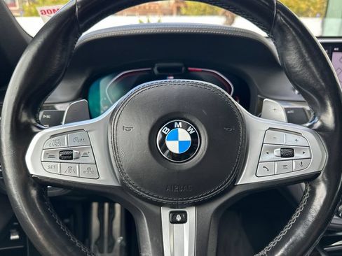 Used 2022 BMW 750i xDrive w/ Executive Package AWD/4WD image 26