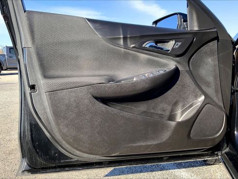 Used 2024 Chevrolet Malibu RS image 21