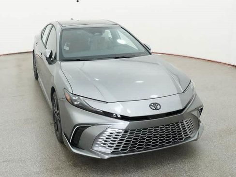 Used 2026 Toyota Camry XSE FWD image 17