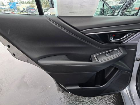 Used 2024 Subaru Legacy Limited image 9