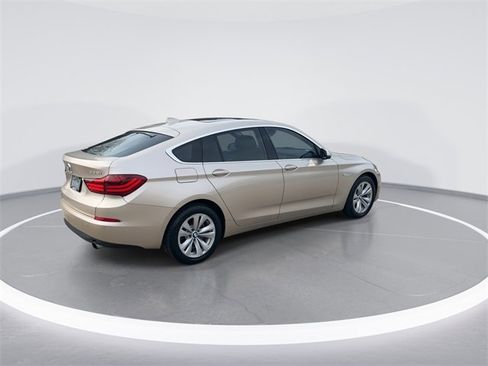 Used 2014 BMW 535i Gran Turismo xDrive image 7