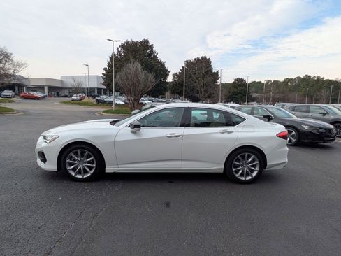 Used 2022 Acura TLX image 8