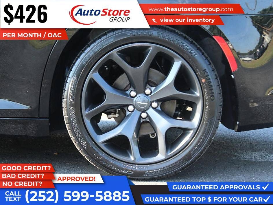 Used 2021 Chrysler 300 S RWD image 9