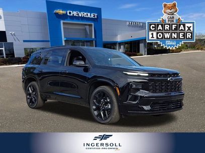 Used 2025 Chevrolet Traverse RS