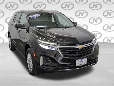 Used 2023 Chevrolet Equinox LT AWD/4WD image 19