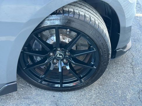 Used 2018 Ford Mustang Shelby GT350 w/ Electronics Package image 38