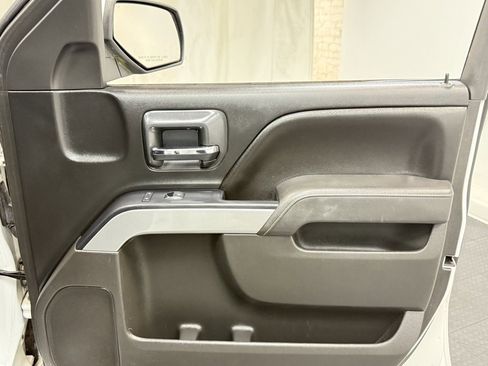 Used 2015 Chevrolet Silverado 1500 LT image 17