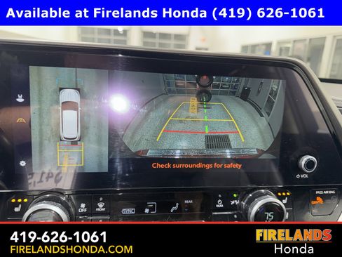 Used 2023 Toyota Highlander Limited image 22