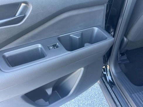 New 2026 Nissan Pathfinder S image 27