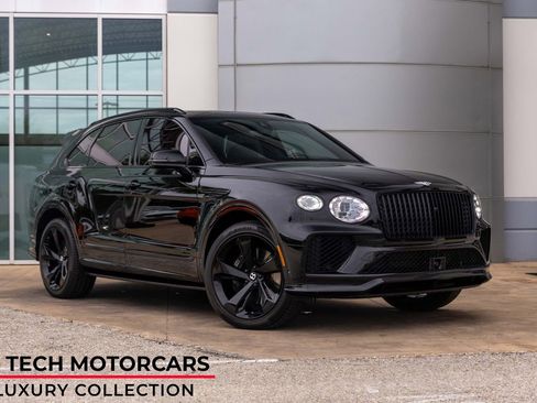 Used 2024 Bentley Bentayga AWD/4WD image 1