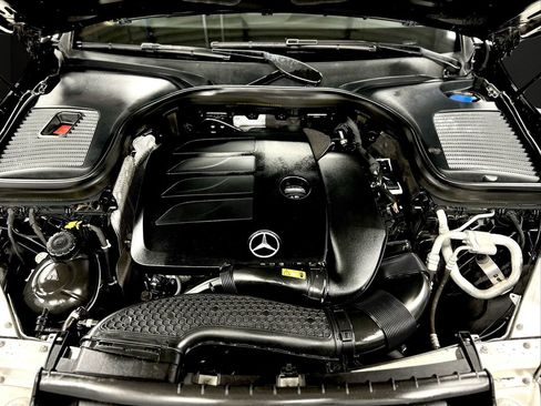 Used 2020 Mercedes-Benz GLC 300 4MATIC image 64