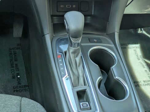 Certified 2022 Chevrolet Equinox LT FWD image 20