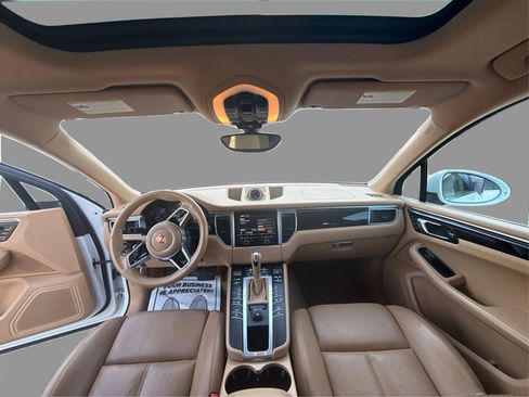 Used 2015 Porsche Macan S AWD/4WD image 25