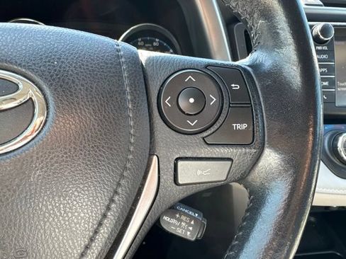 Used 2016 Toyota RAV4 Limited AWD/4WD image 5