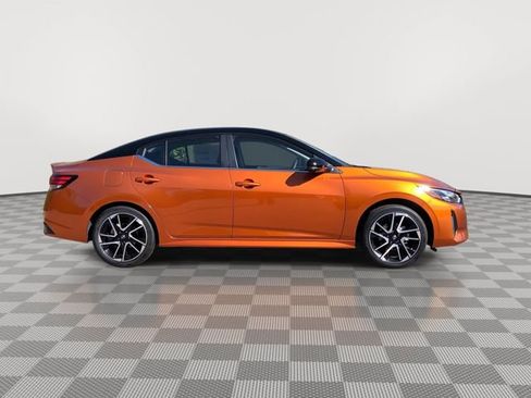 Certified 2025 Nissan Sentra SR w/ SR Premium Package image 12