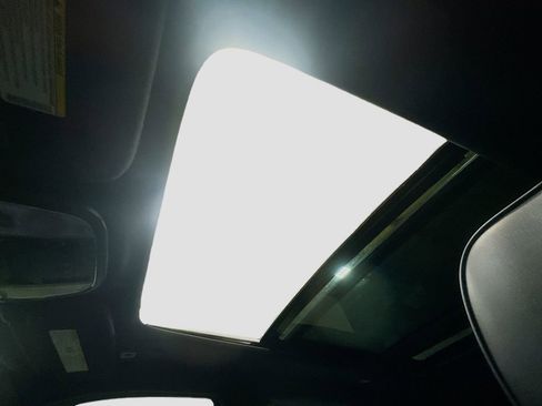 Used 2018 Jeep Grand Cherokee High Altitude image 28