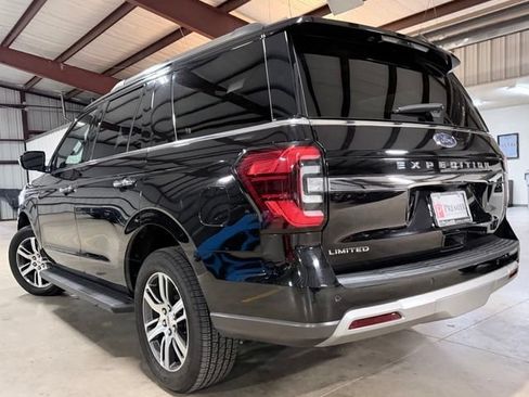 Used 2024 Ford Expedition Limited AWD/4WD image 7