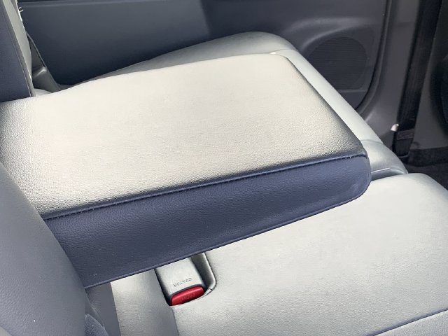 Used 2013 Toyota Prius V Five FWD image 36