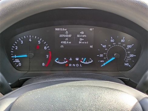 Certified 2020 Ford Escape SE image 27