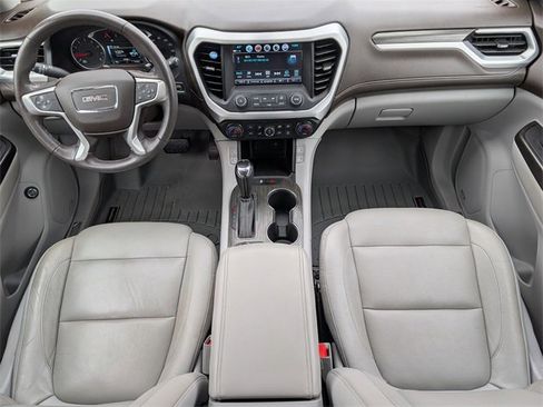 Used 2019 GMC Acadia SLT image 5