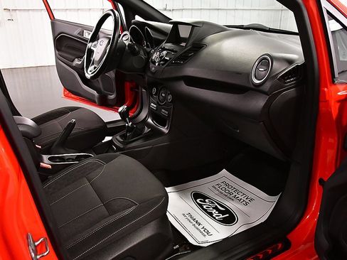 Used 2016 Ford Fiesta ST image 27
