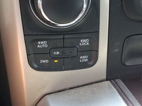 Used 2015 RAM 1500 Big Horn AWD/4WD image 22