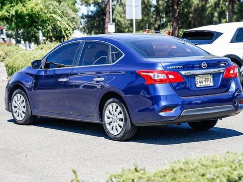 Used 2019 Nissan Sentra S FWD image 2