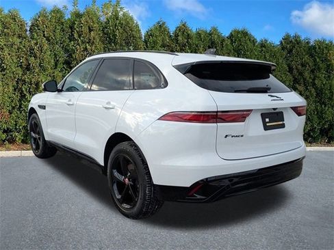 Used 2023 Jaguar F-PACE S image 6