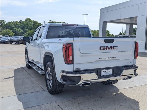 New 2026 GMC Sierra 1500 SLT w/ SLT Premium Plus Package AWD/4WD image 8