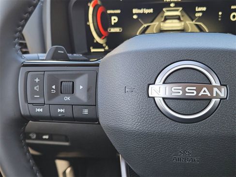 New 2026 Nissan Rogue Platinum image 24