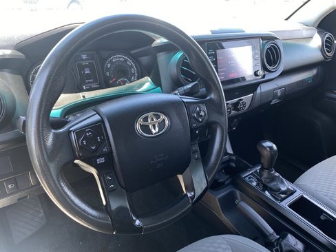 Used 2021 Toyota Tacoma SR RWD image 17