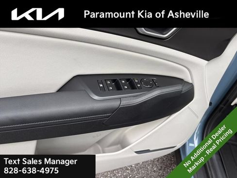 New 2026 Kia Sportage EX AWD/4WD image 25