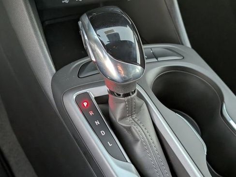 New 2026 Buick Envista Sport Touring FWD image 17
