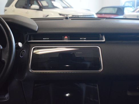 Used 2018 Land Rover Range Rover Velar S AWD/4WD image 50