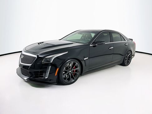 Used 2019 Cadillac CTS V w/ Carbon Fiber Package RWD image 3