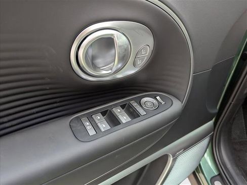 New 2026 Hyundai Ioniq 9 Limited image 13