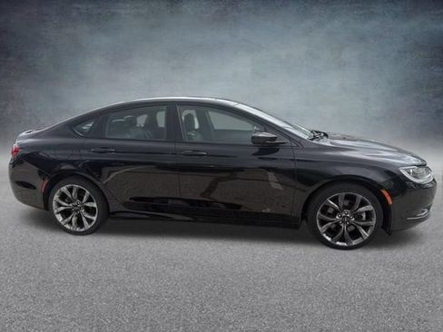Used 2015 Chrysler 200 S w/ Navigation & Sound Group I FWD image 6