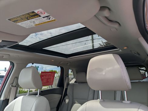 Certified 2024 Nissan Rogue SL w/ SL Premium Package image 16