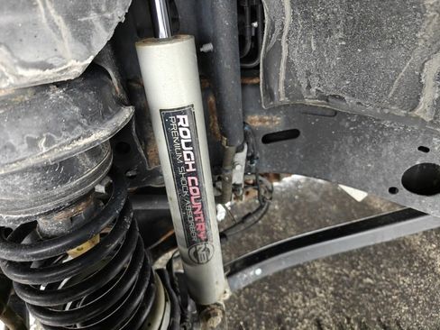 Used 2021 Jeep Gladiator Sport image 10