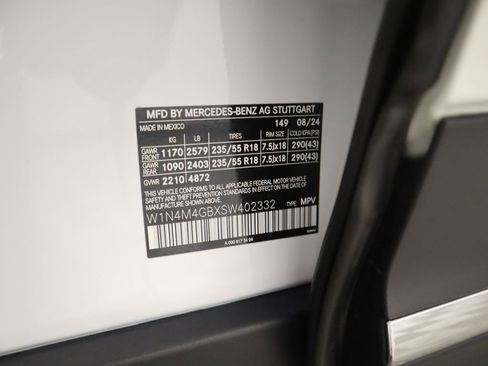 Certified 2025 Mercedes-Benz GLB 250 GLB 250 image 35